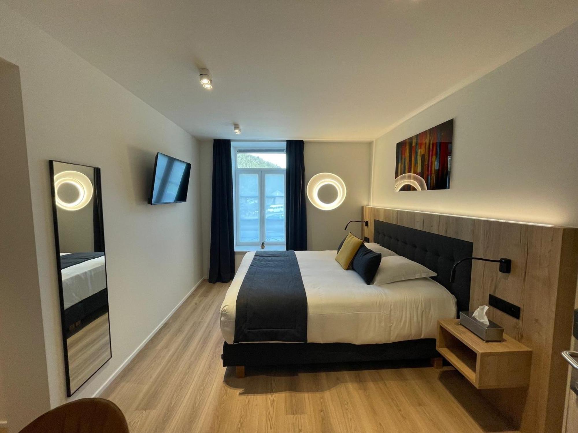 Hotel Le Charme De La Semois Alle Екстер'єр фото