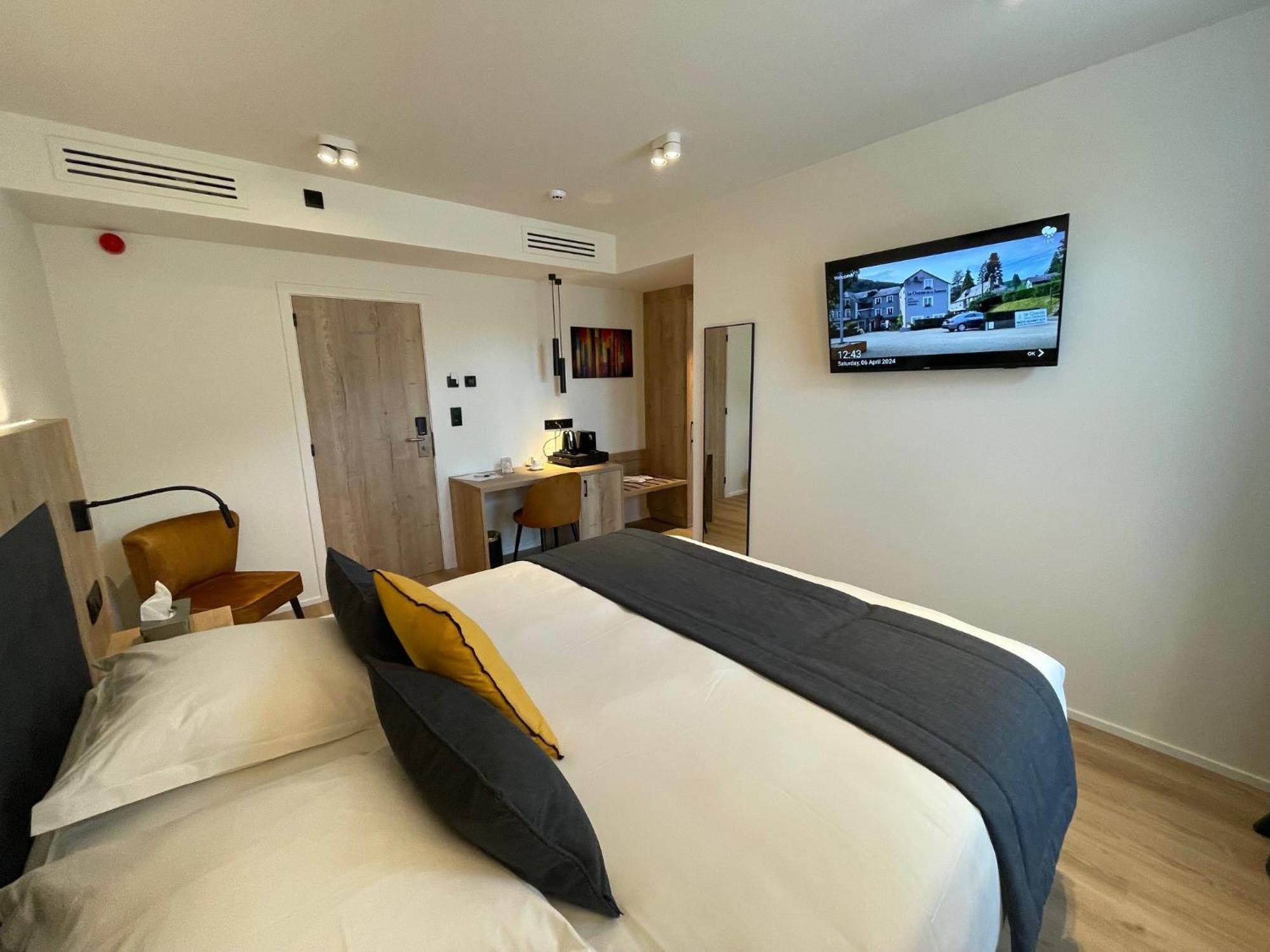 Hotel Le Charme De La Semois Alle Екстер'єр фото
