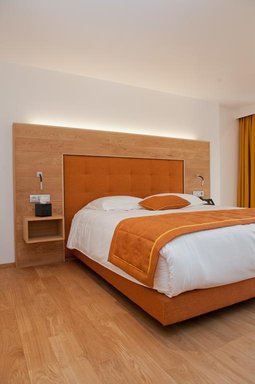 Hotel Le Charme De La Semois Alle Екстер'єр фото